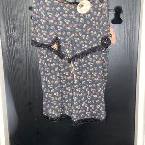 Tracy tank top set lingerie/ lounge size s has two printed defects on top